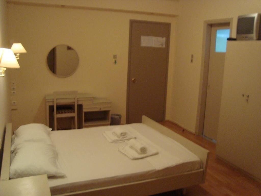 Hotel King Pyrros Янина Экстерьер фото