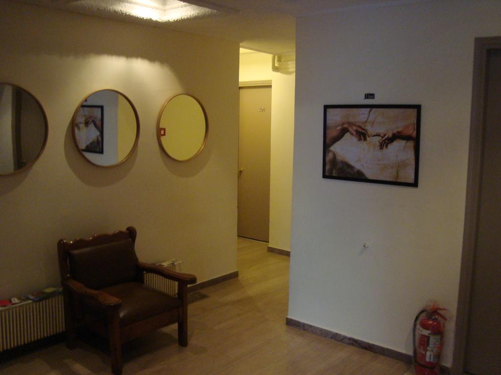 Hotel King Pyrros Янина Экстерьер фото